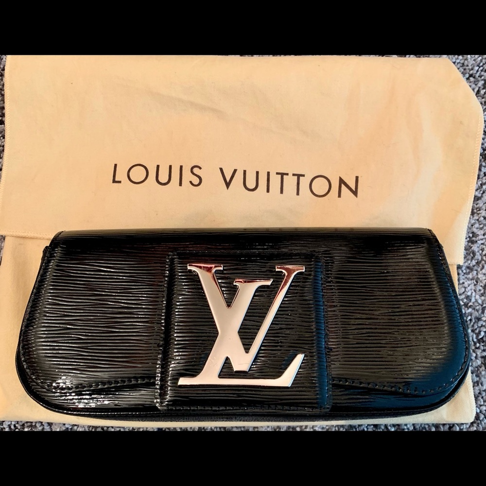 Louis Vuitton Black Epi Electric Sobe Clutch